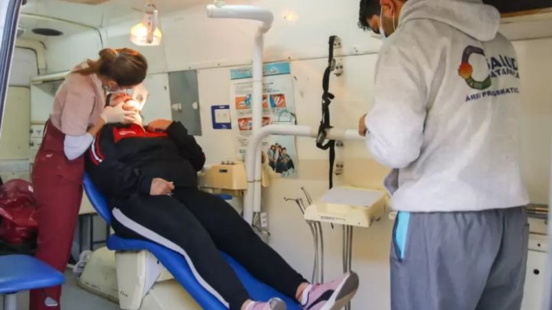 El programa "Lleguemos al Barrio" realizó más de 2.400 atenciones en mayo