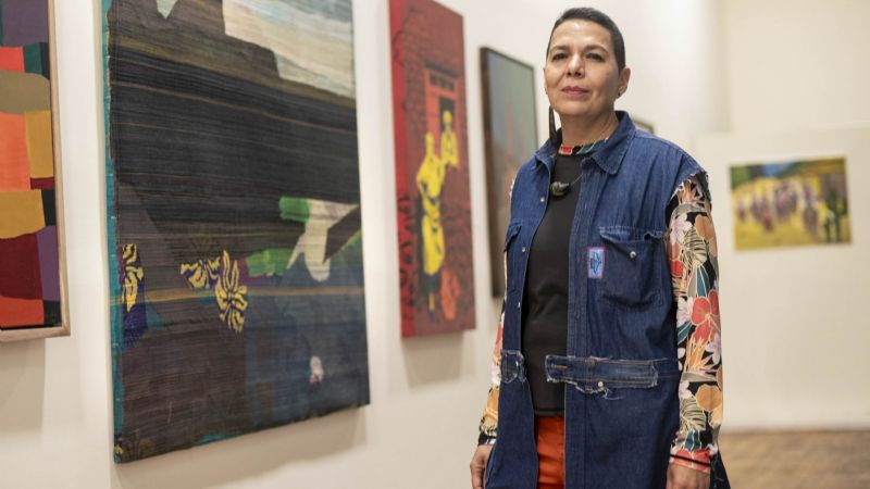 Inaugura el 1° Salón Provincial de Artes Visuales Bicentenario de la Autonomía de Catamarca