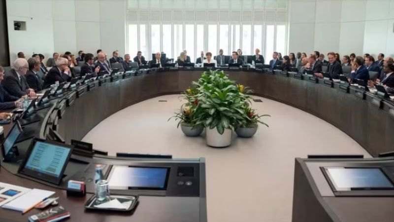 El directorio del FMI aprobó el desembolso de USD 800 millones