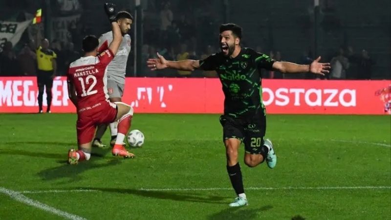 Instituto le ganó a Newell's y Sarmiento a Estudiantes