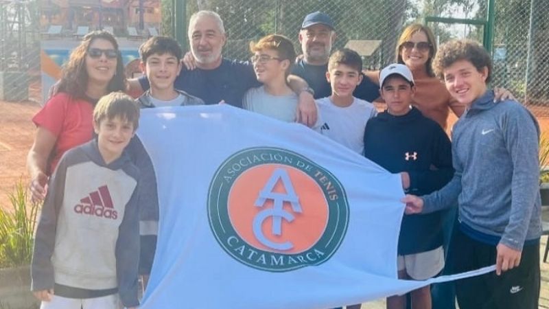 Pibes catamarqueños destacados en Santiago