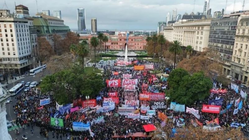 Pidieron la libertad de detenidos en el Congreso