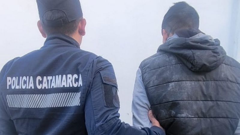 Detenido por golpear a su padre