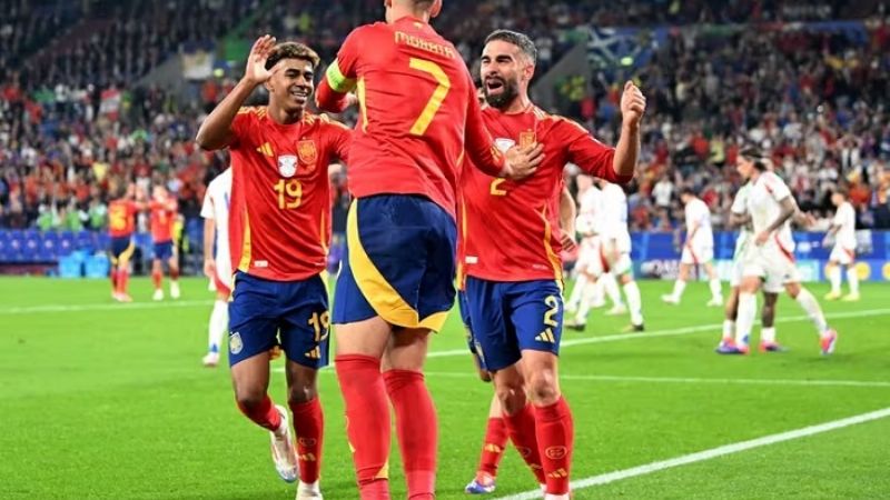 España venció 1-0 a Italia y está los 8vos.