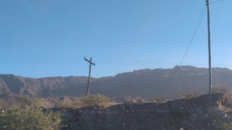Viento zonda causó otra vez daños en el Oeste