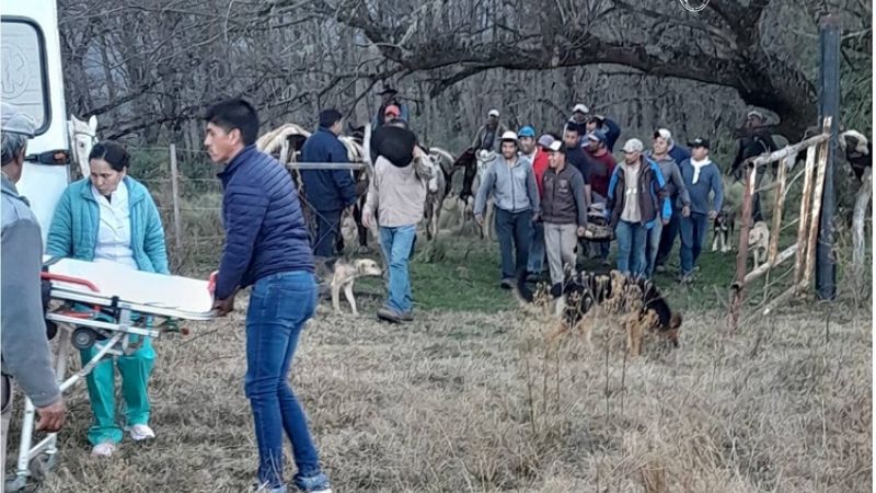 Rescatan a un hombre que se cayó del caballo