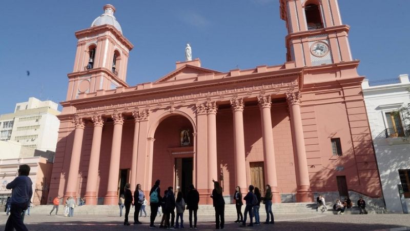 En la previa de vacaciones de invierno, destacan impacto positivo del turismo