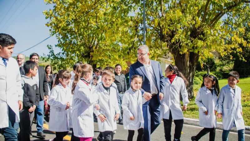 El Gobierno asegura el Transporte Escolar en el interior