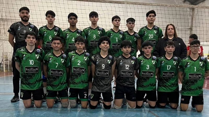 Defensores y Ateneo en el podio Regional