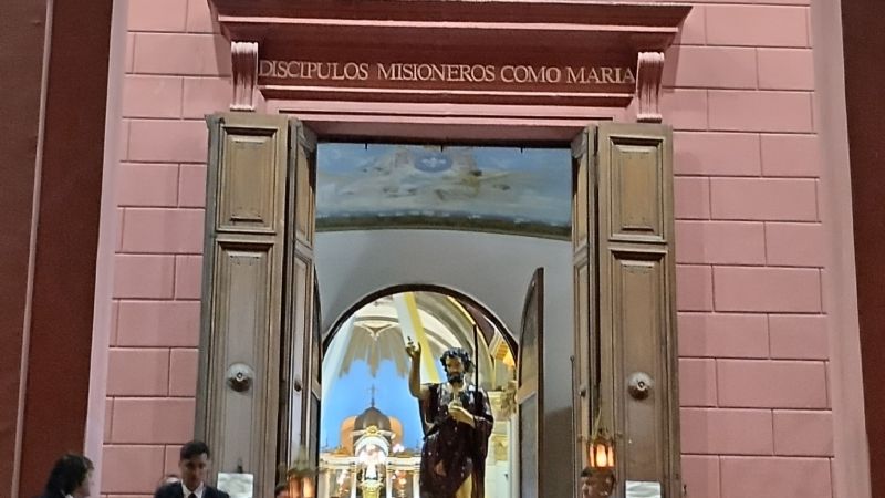 La ciudad capital celebró a su patrono San Juan Bautista