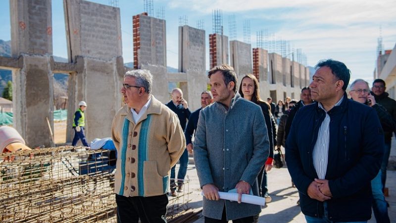 Jalil supervisó la reactivación de obras en el departamento Belén