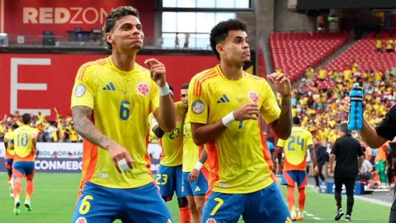 Colombia goleó a la Costa Rica y está en 4tos. de final