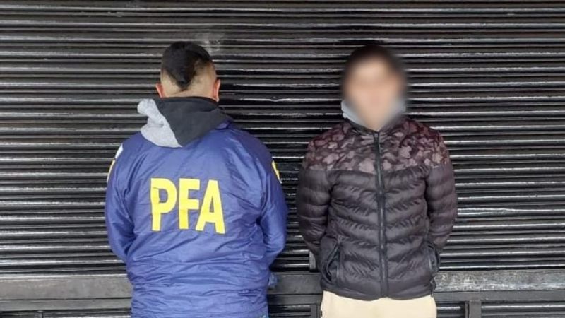 La PFA desarticuló don búnkers de droga en General Roca y la Matanza