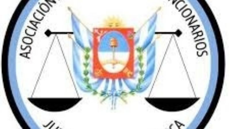 Rechazo a expresiones del presidente del colegio de abogados