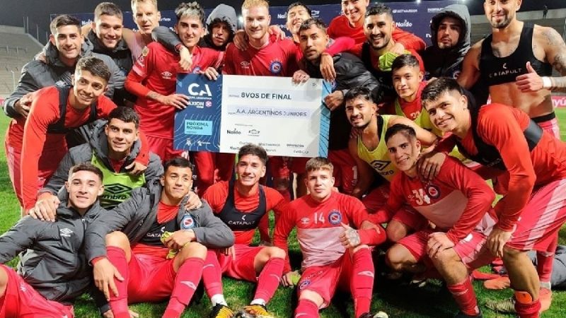 Argentinos avanzó a los 8vos. de la Copa Argentina