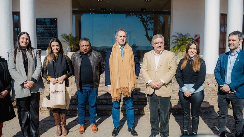 Jalil y Scioli firmaron acuerdo para fortalecer el desarrollo turístico