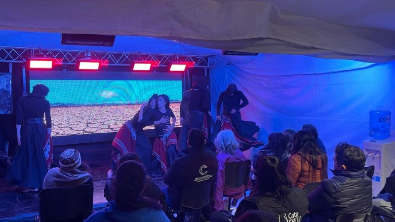 Catamarca con vos en el Poncho: gran convocatoria a los organismos y arte Drag Queen