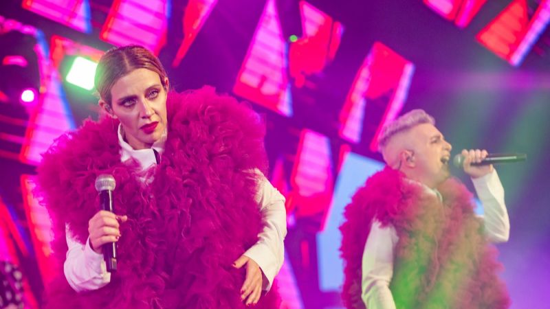 Miranda! transformó al Predio Ferial en una enorme discoteca