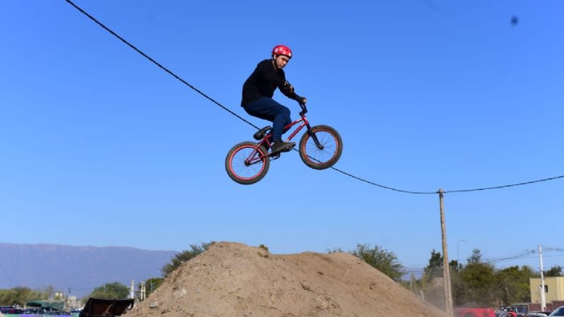La Zona Deportiva del Poncho arrancó con todo