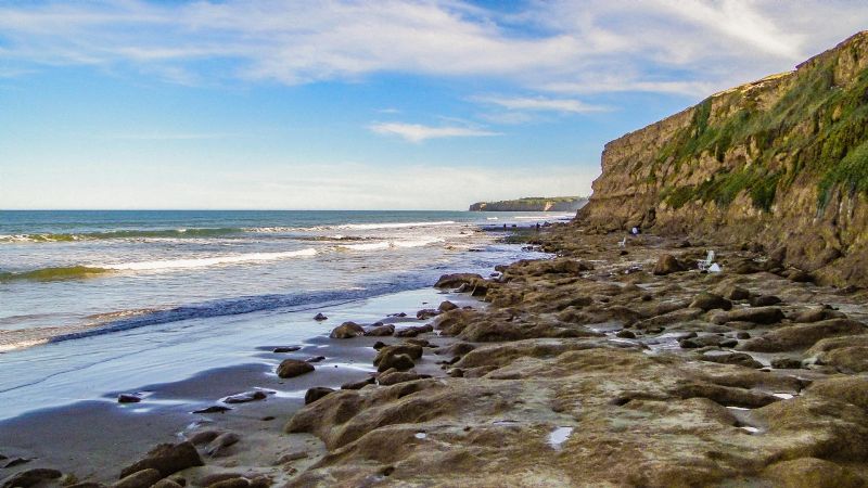 Así rescataban a un tripulante de un yate que se hundió a unos 55 kilómetros de la costa