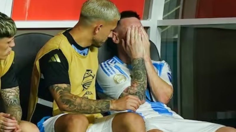 Messi lloró al dejar la cancha