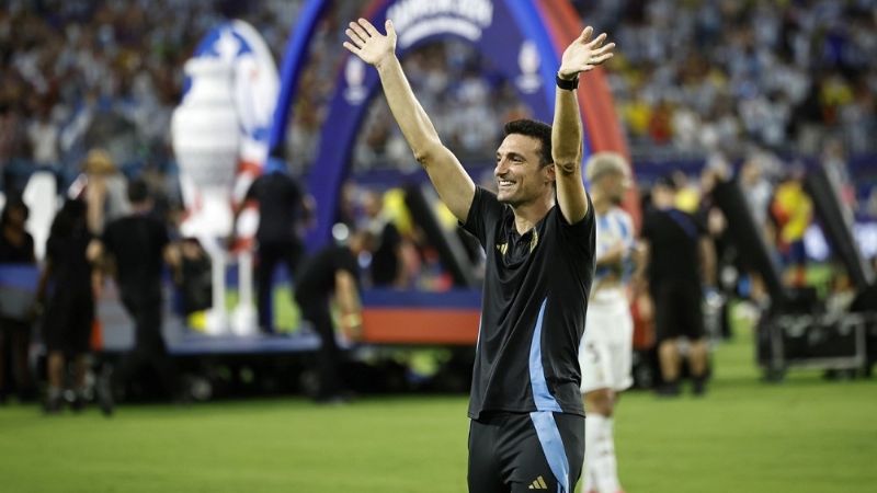 Scaloni “seguirá en la senda” con la Selección
