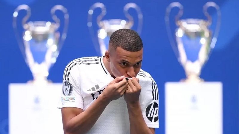 Tremendo recibimiento a Mbappé en Real Madrid