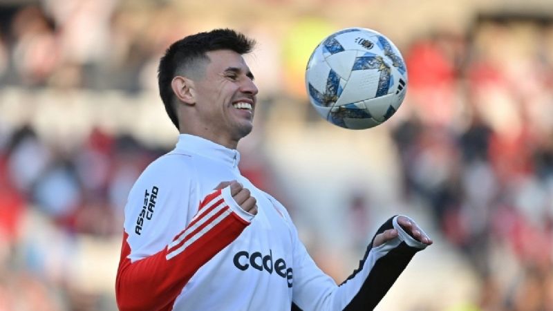 ¿Dos puntas o Bareiro?, la duda de River ante Lanús