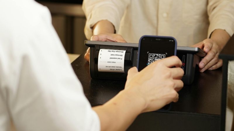 Pagos con QR: se pueden hacer desde cualquier aplicación bancaria o fintech