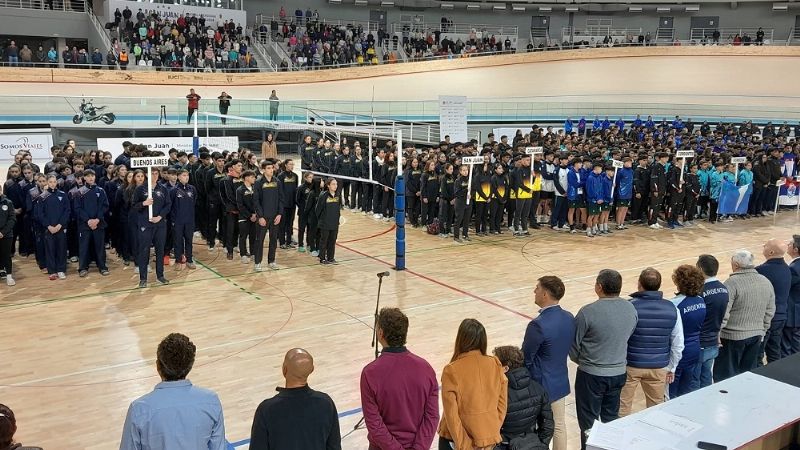 Vóley: Triunfos de las chicas y traspié de los varones