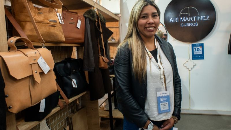 Poncho Diseño: Propuestas para vestirse con creatividad e innovación 