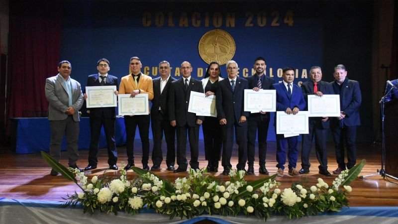 Nuevos egresados en la Facultad de Tecnología y Ciencias Aplicadas