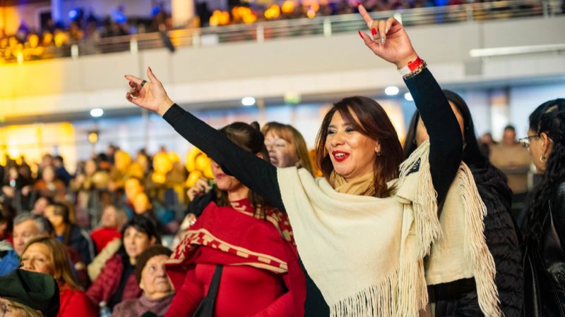 El Poncho se despide con el sorteo del auto 0 Km y toda la música