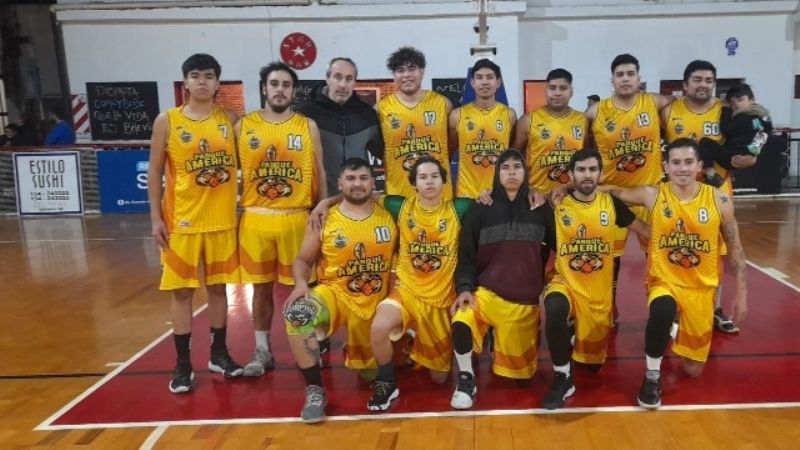 Red Star superó a Parque América por 108 a 34