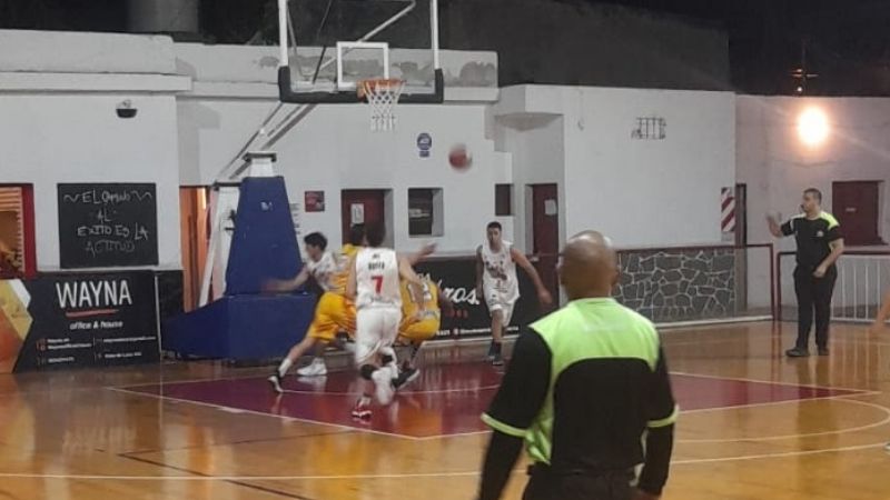 Red Star superó a Parque América por 108 a 34