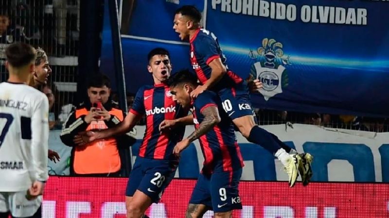 Primer triunfo “Santo”, visitando a Gimnasia