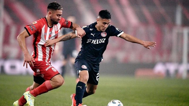 “El Rojo” de Vaccari no arranca y empató con Barracas