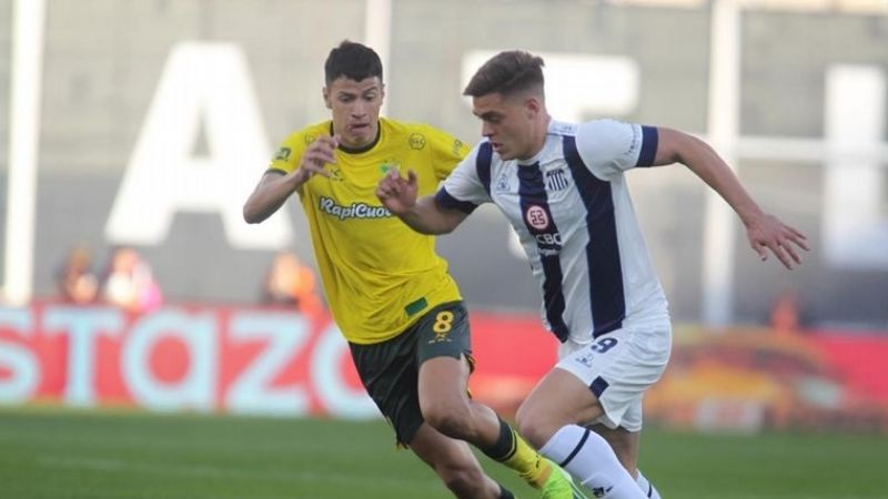 Talleres empató con Defensa y no pudo escaparse