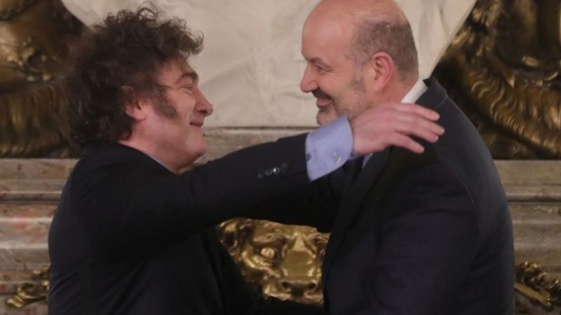 Sturzenegger planea cerrar cerca de 60 organismos públicos: arrancan por el Inadi