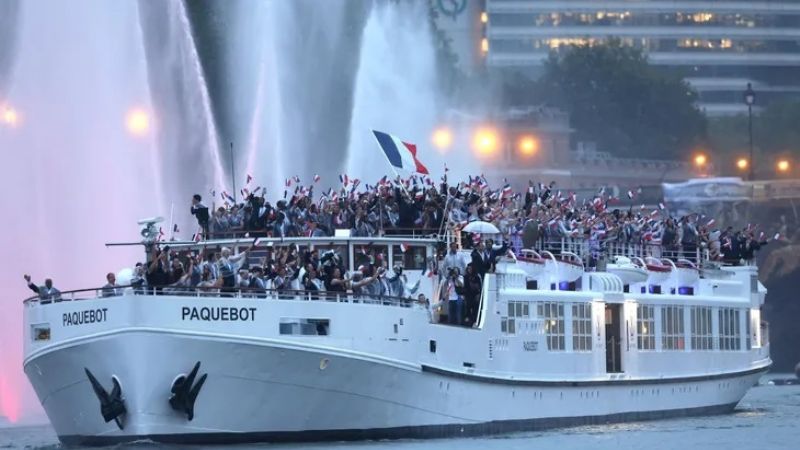 Impactante ceremonia inaugural de los JJ.OO. 2024