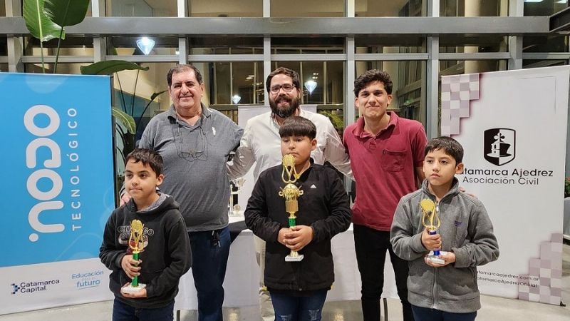 Exitoso torneo de Ajedrez en homenaje a Faustino Oro