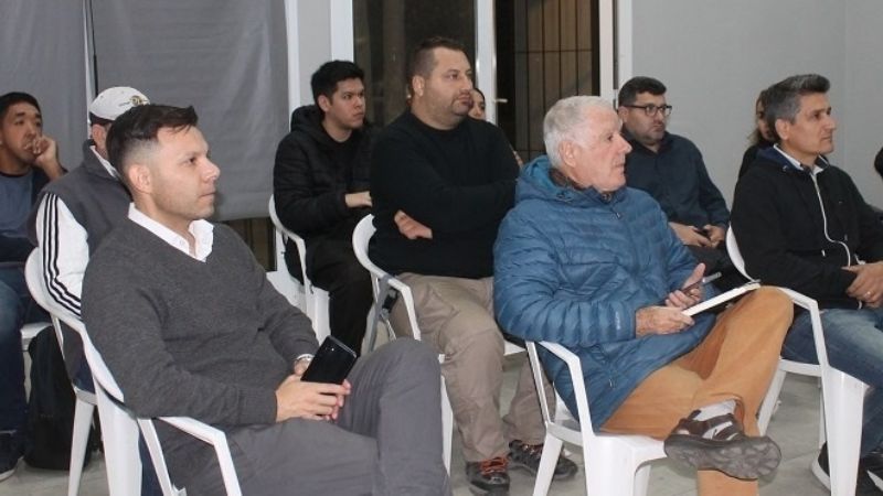 Periodistas Deportivos a ponerse al día