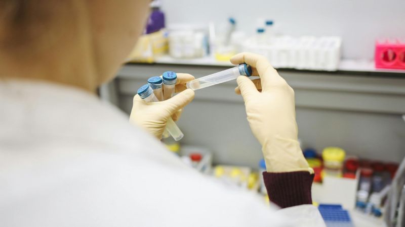 Infectaron a la gente con Covid y descubrieron un dato sorprendente