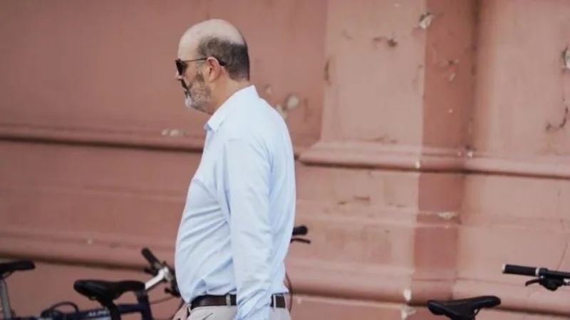 El viernes asumiría Sturzenegger como ministro