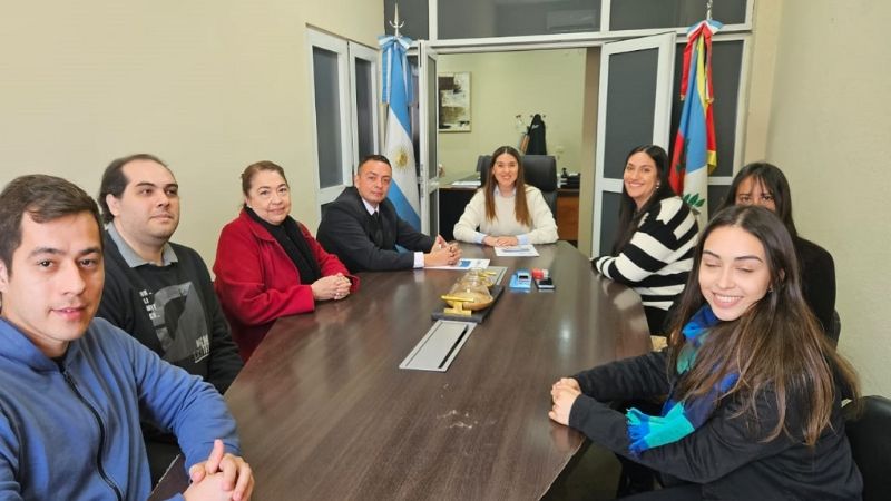 Alumnos de la Facultad de Ciencias Exactas realizarán pasantías en el ministerio de Cultura y Turismo