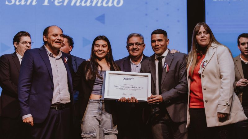 Una multitud celebró el cumpleaños 341 de la Capital