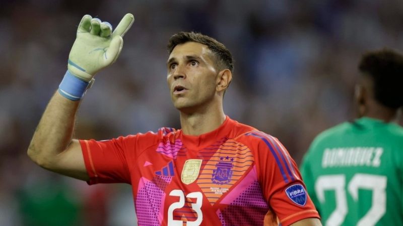 “Dibu” motivador: “Uno más y estamos en la final”