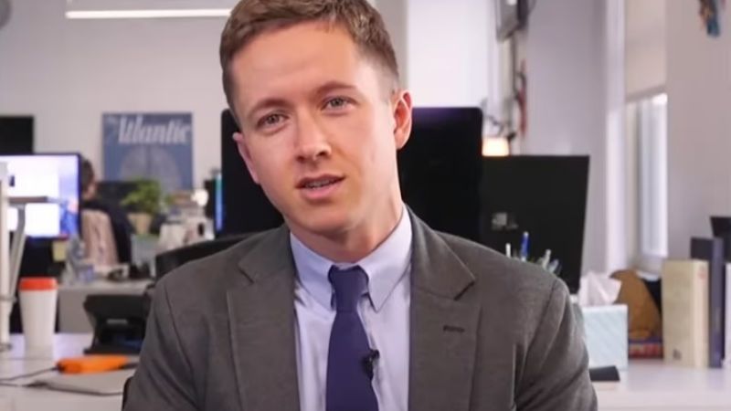 Lleva más de 8 años sin bañarse y explicó que le pasó a su cuerpo