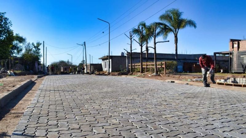 Avanzan las Obras de Adoquinado y puesta en valor de Plaza San Martín en Los Altos.