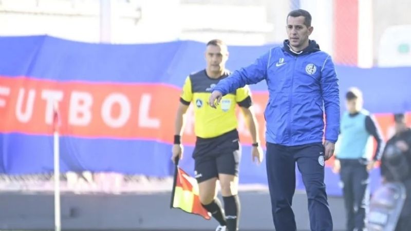 Romagnoli amagó renunciar, pero sigue